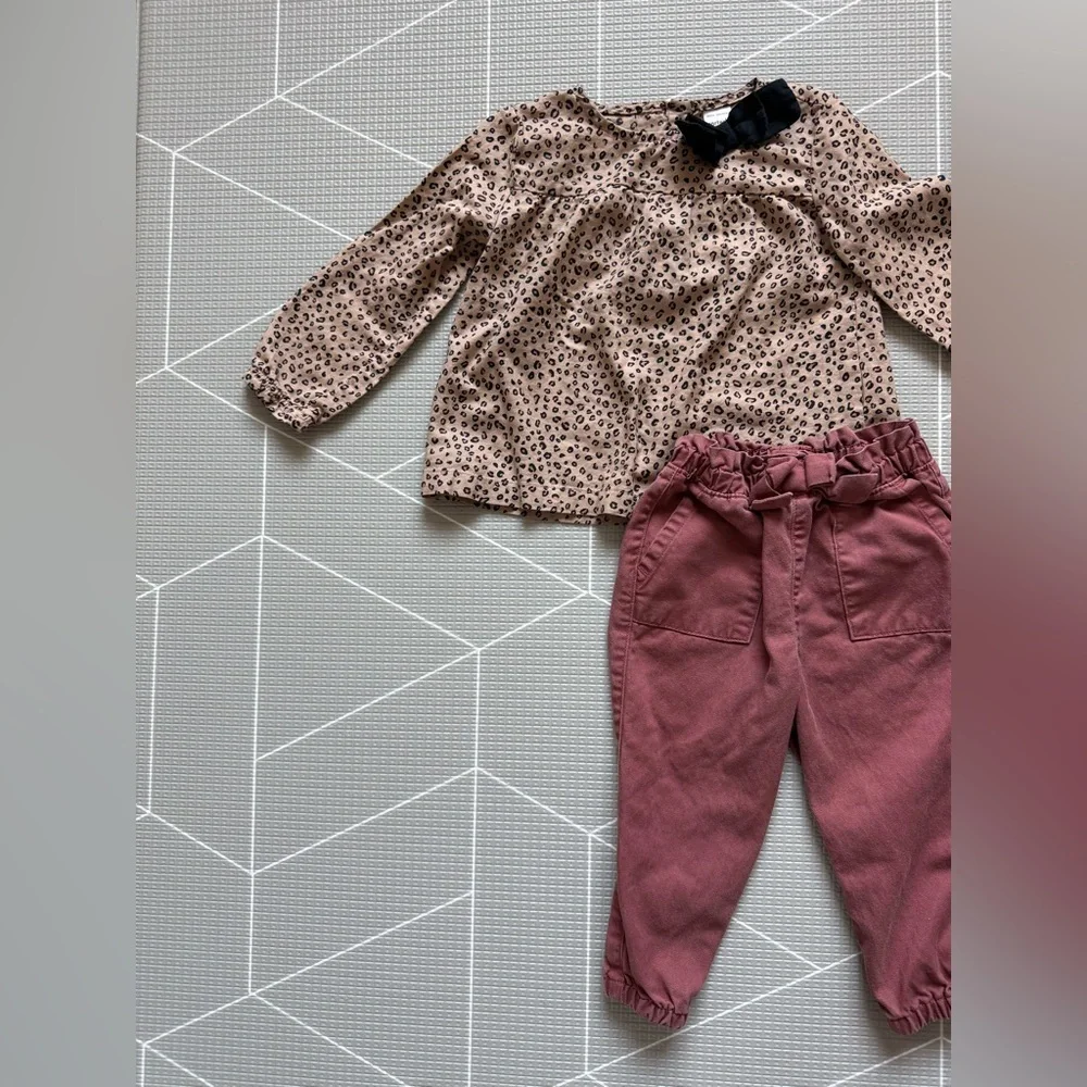 Garanimals|Baby girl outfit,Mauve Paperbag Waist Pants & Beige Leopard Top•••2T
